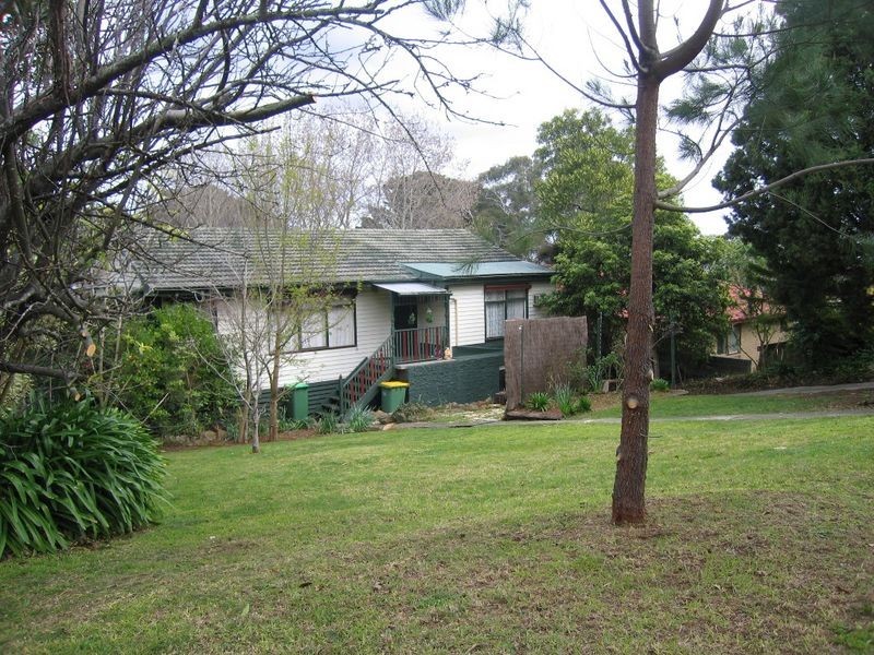 18 Griffiths Road, Upwey VIC 3158