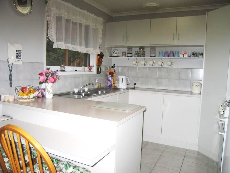 1/3 Frame Avenue, Tecoma VIC 3160