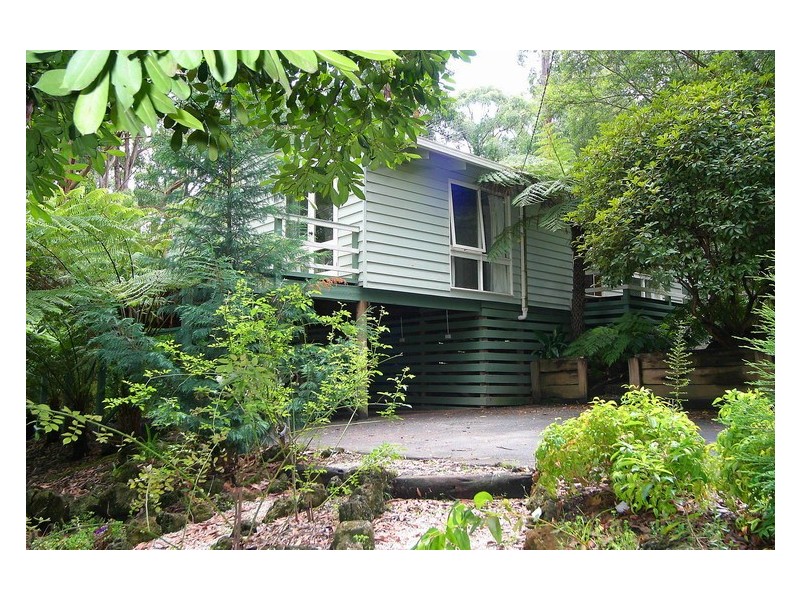 7 Wilga Avenue, Selby VIC 3159