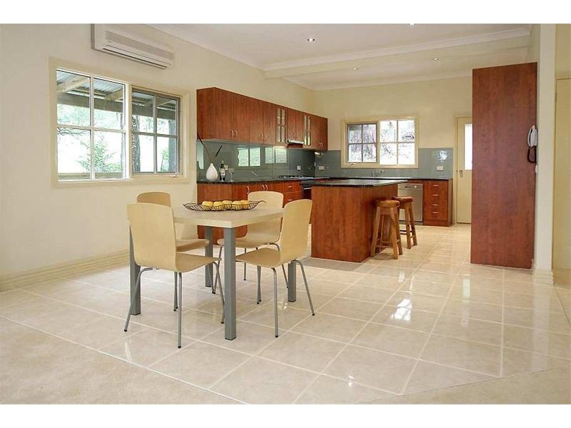 10 Ida Grove, Olinda VIC 3788