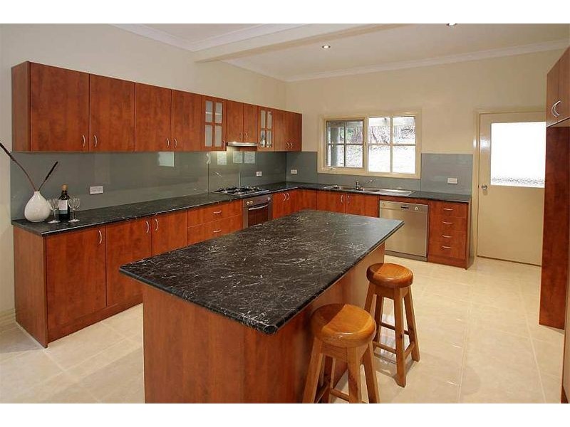 10 Ida Grove, Olinda VIC 3788