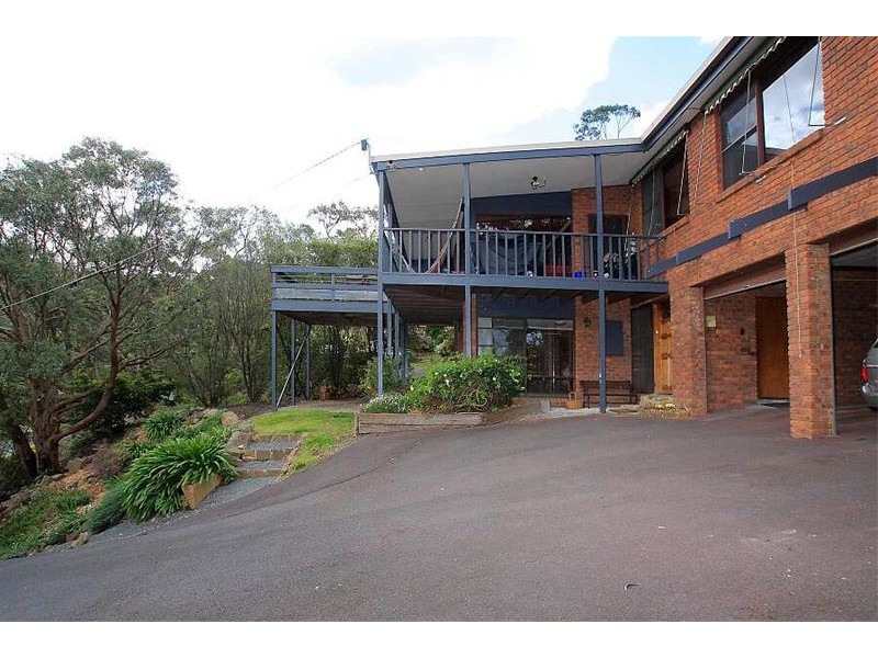 10 Irene Avenue, Upper Ferntree Gully VIC 3156