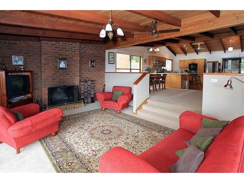 10 Irene Avenue, Upper Ferntree Gully VIC 3156