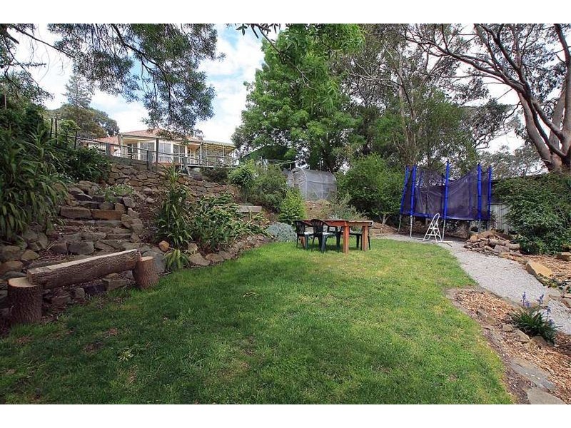 10 Irene Avenue, Upper Ferntree Gully VIC 3156