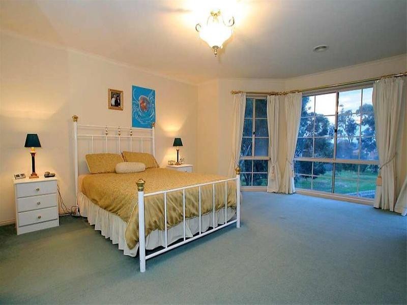 7 Pecan Court, Lysterfield VIC 3156