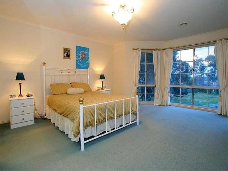 7 Pecan Court, Lysterfield VIC 3156