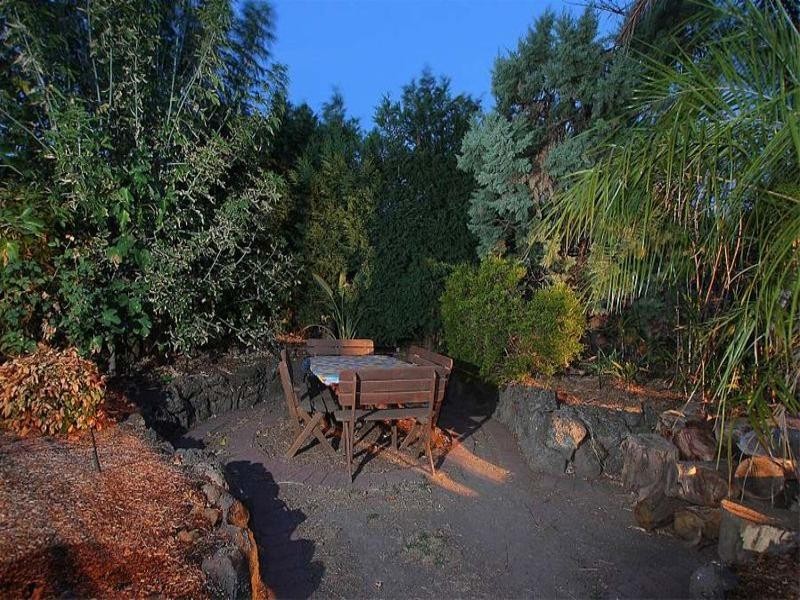 3 Natoli Court, Ferntree Gully VIC 3156