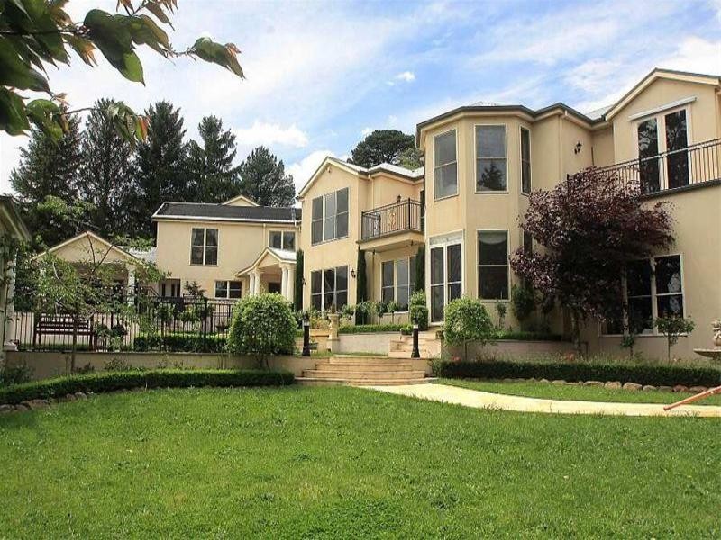 10 One Tree Hill Road, Ferny Creek VIC 3786