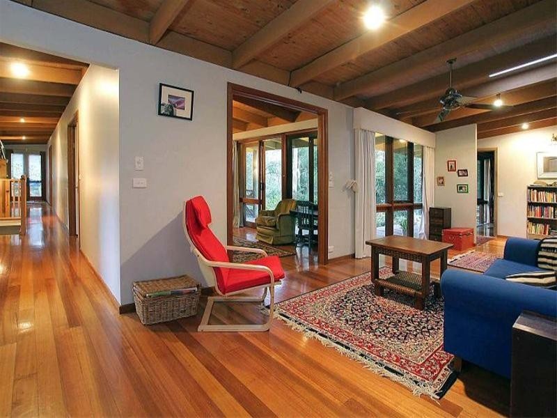 33 Glen Road, Belgrave Heights VIC 3160