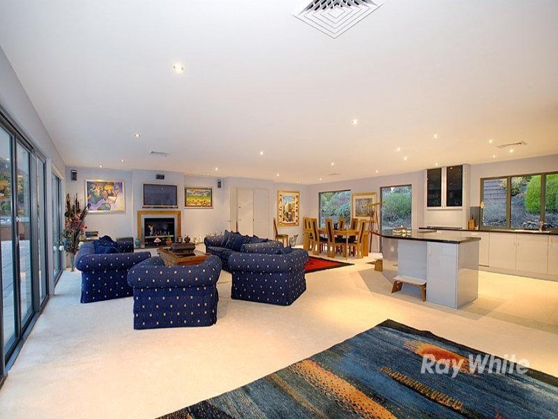 223 Mt Morton Road, Belgrave Heights VIC 3160