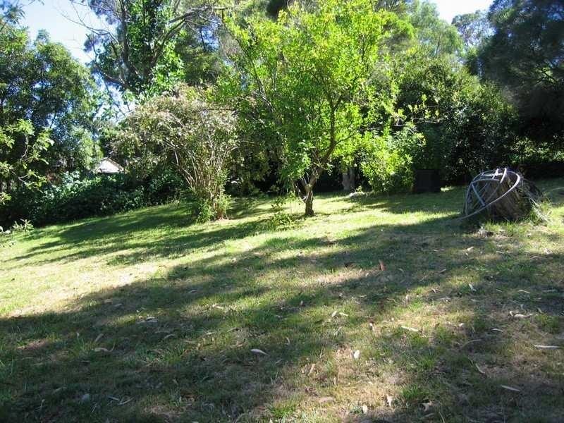 11 Currie Avenue, Tecoma VIC 3160