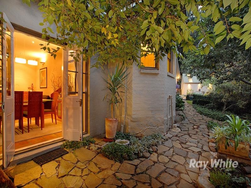 5 Panteg Road, Sassafras VIC 3787