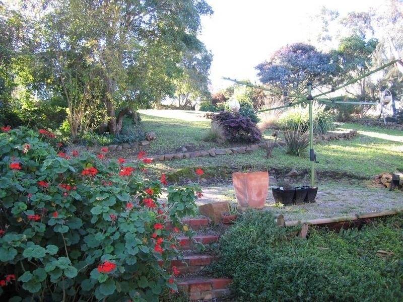73 Ternes Road, Upwey VIC 3158