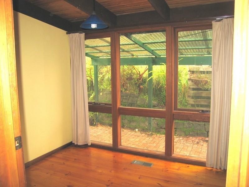 11 Glen-harrow Heights Road, Belgrave VIC 3160