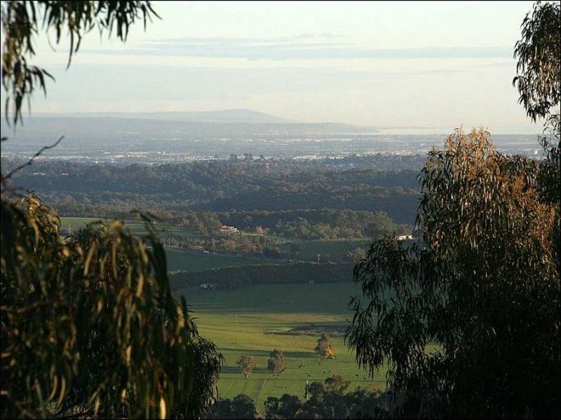 28 Belmont Avenue, Upwey VIC 3158