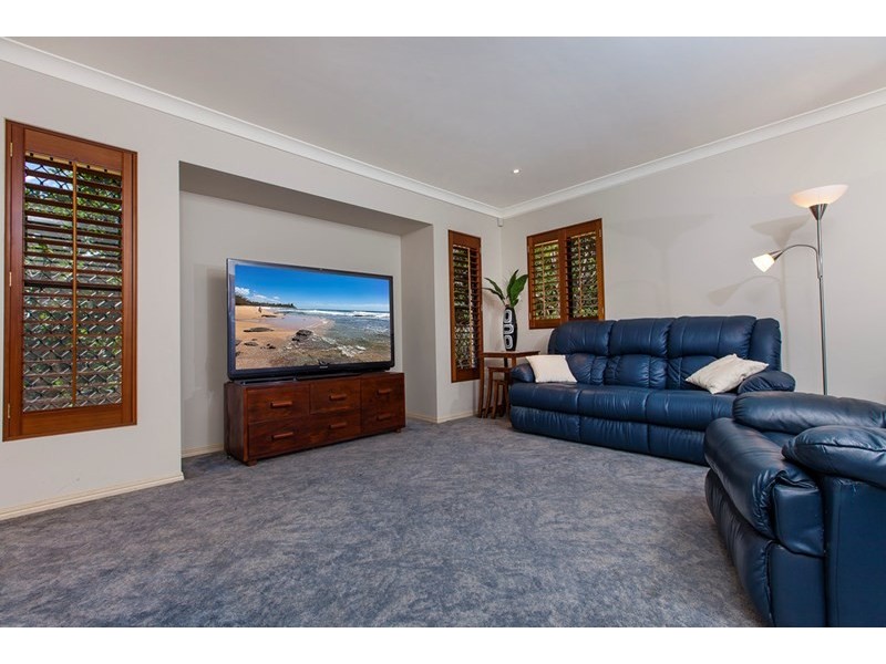 97 Parsons Road, Forest Glen QLD 4556