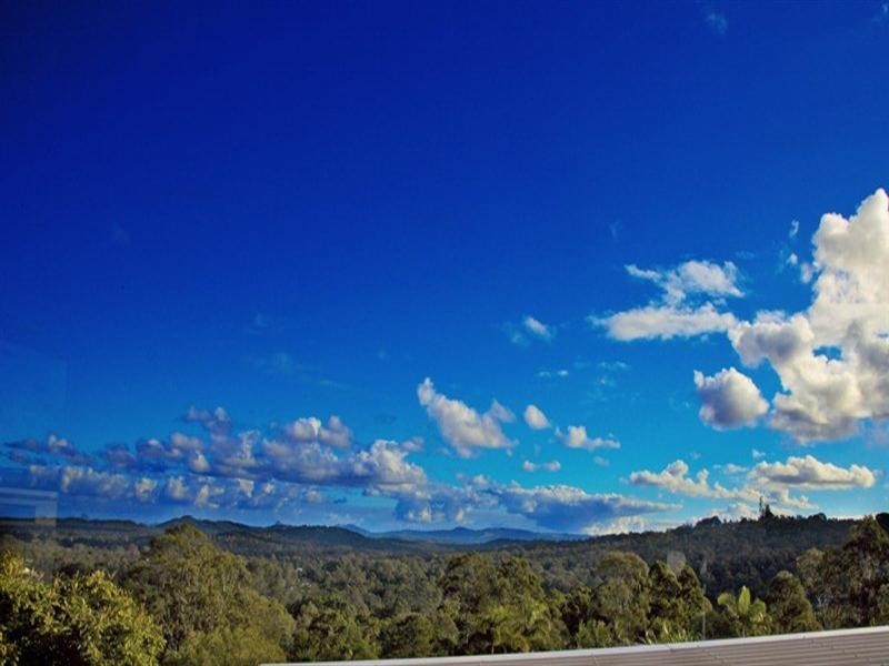 6 John Lesslie Court, Buderim QLD 4556