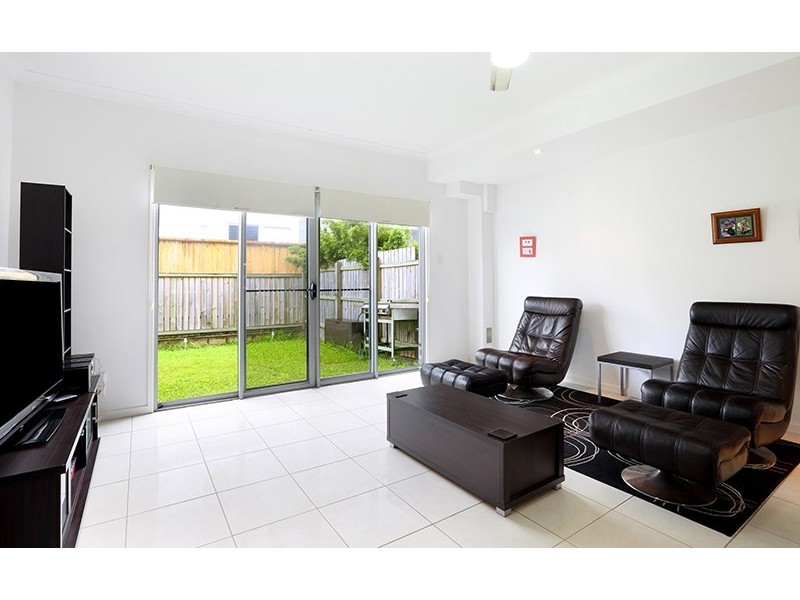 2/131-133 Duporth Avenue, Maroochydore QLD 4558