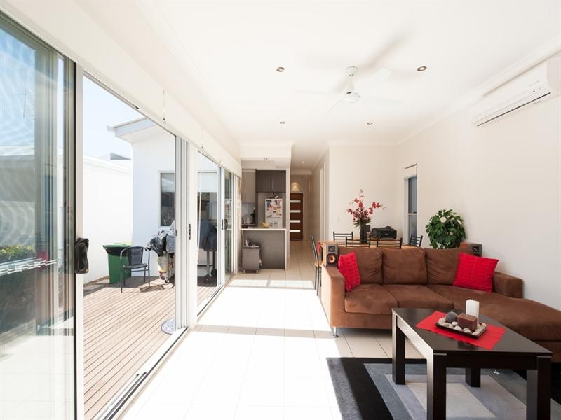 10/12 Turner Street, Maroochydore QLD 4558