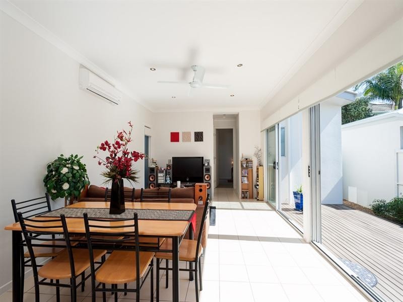 10/12 Turner Street, Maroochydore QLD 4558