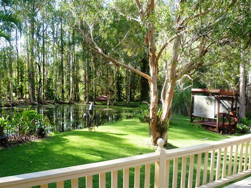 16 Nicolle Court, Mooloolah Valley QLD 4553