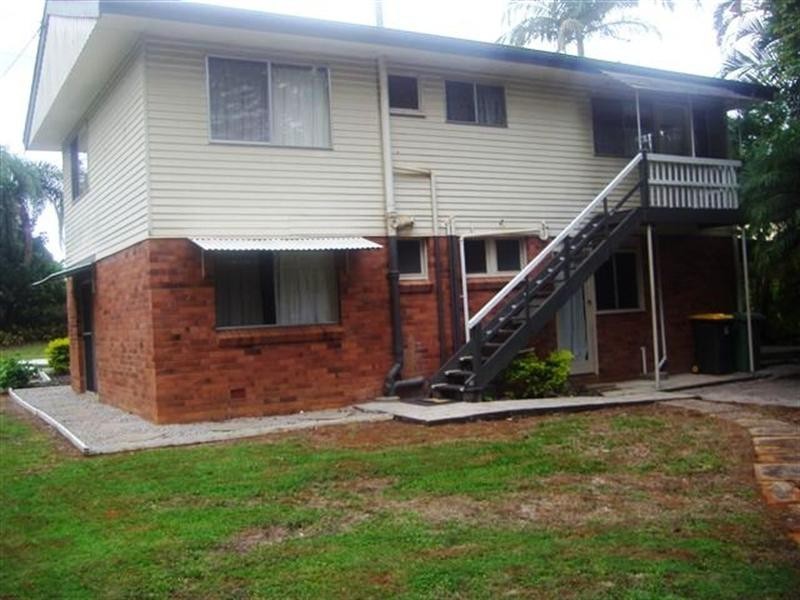 11 Gloucester Road, Buderim QLD 4556