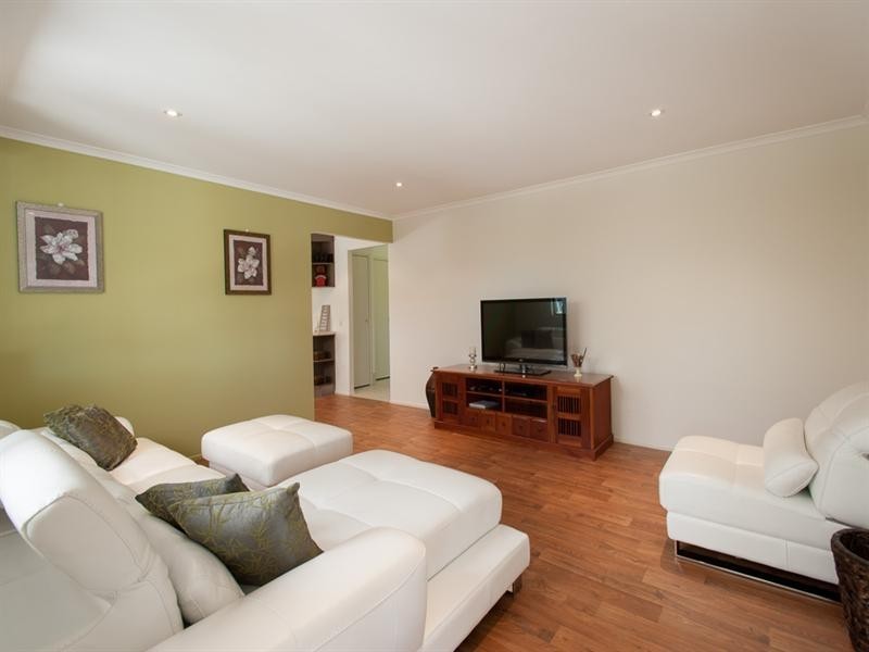 34 Suzen Court, Mooloolah Valley QLD 4553