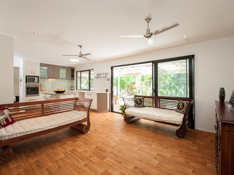 34 Suzen Court, Mooloolah Valley QLD 4553