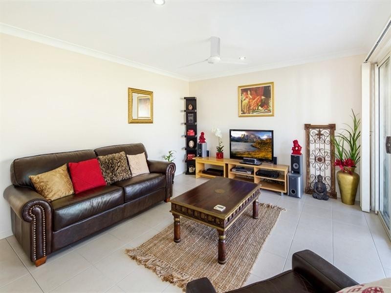 21 Forest Pines Boulevard, Forest Glen QLD 4556