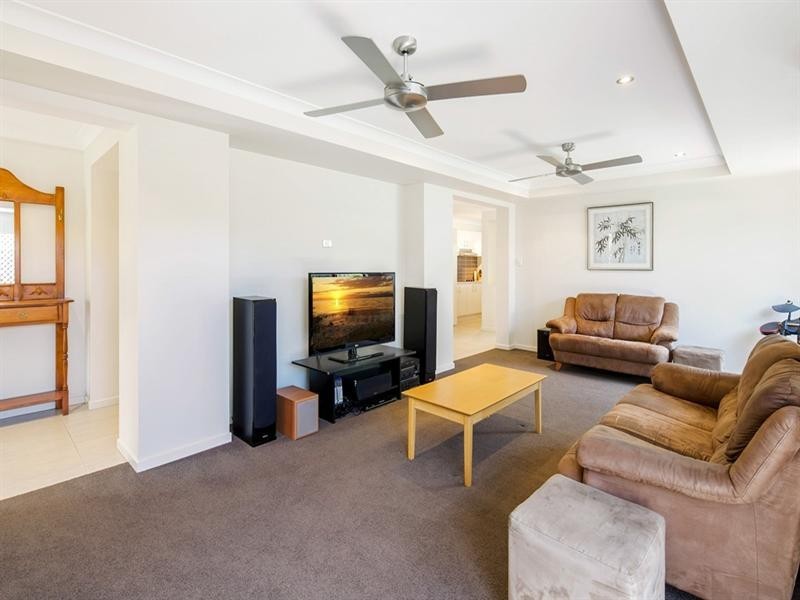 6 Birchgrove Street, Sippy Downs QLD 4556