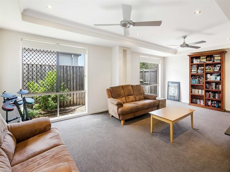 6 Birchgrove Street, Sippy Downs QLD 4556