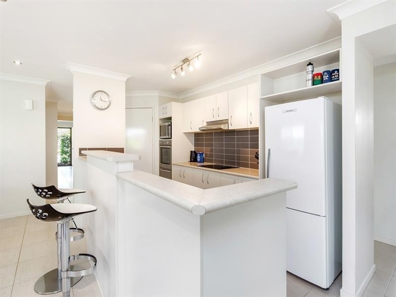 6 Birchgrove Street, Sippy Downs QLD 4556