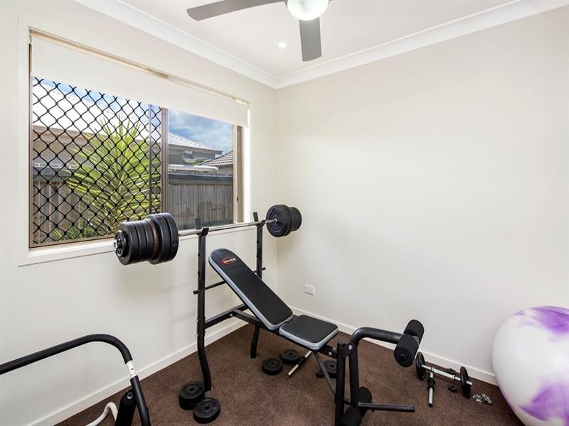 6 Birchgrove Street, Sippy Downs QLD 4556