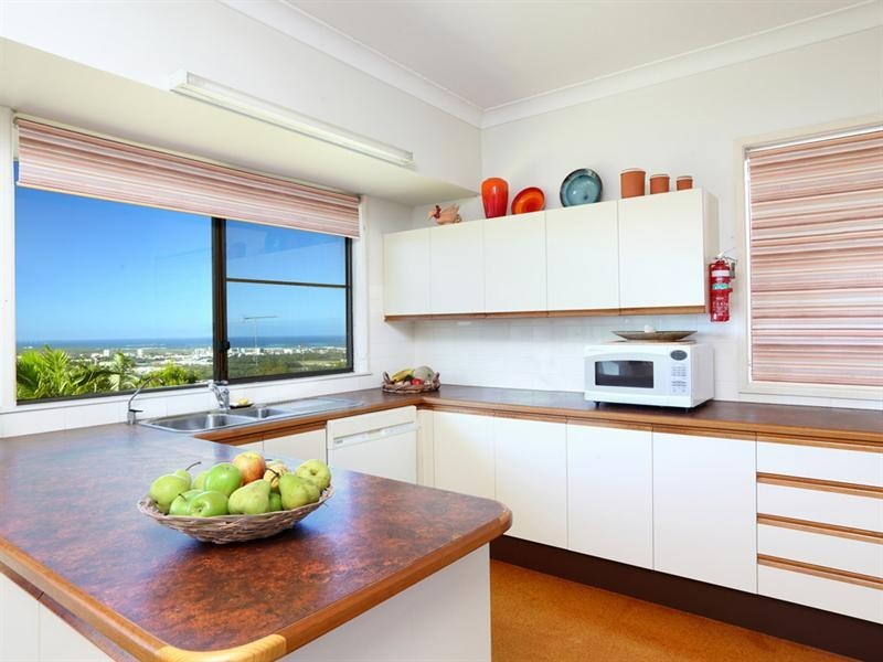 27 Gilbert Street, Buderim QLD 4556