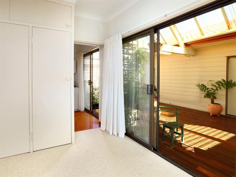 27 Gilbert Street, Buderim QLD 4556