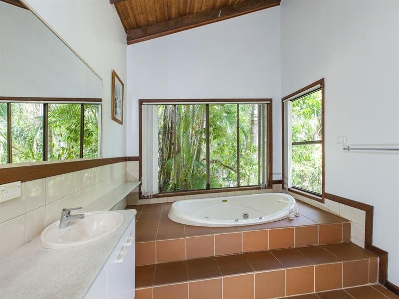 127-131 Vise Road, Mons QLD 4556