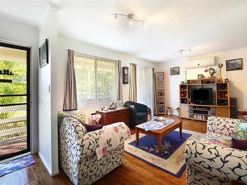 11 Brandenburg Road, Mooloolah Valley QLD 4553