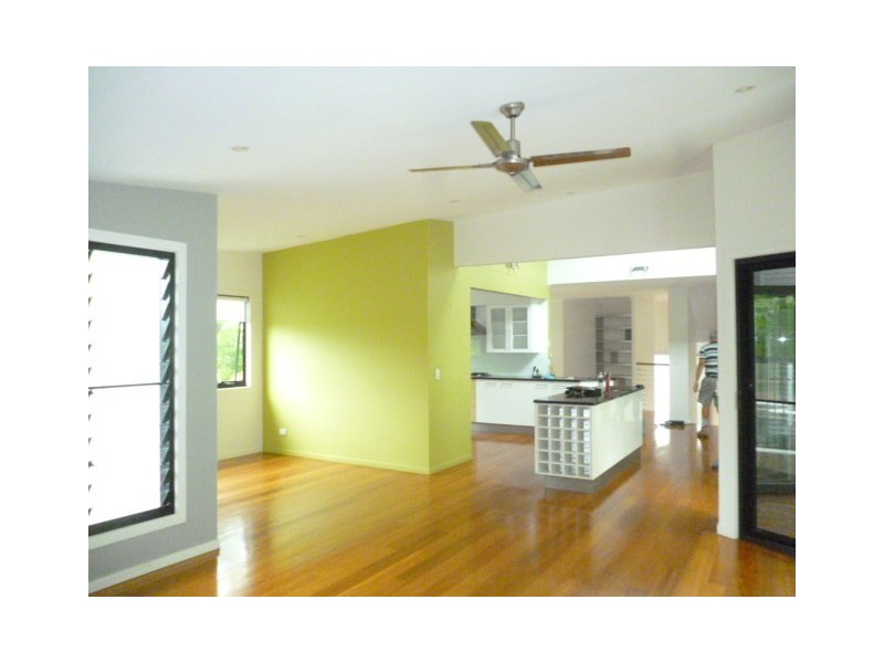 6 Springbrook Grove, Buderim QLD 4556