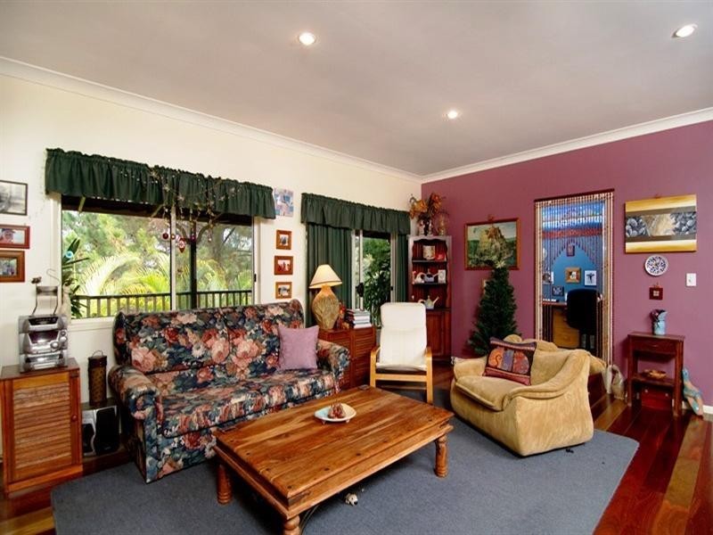 4 Firetail Place, Glenview QLD 4553