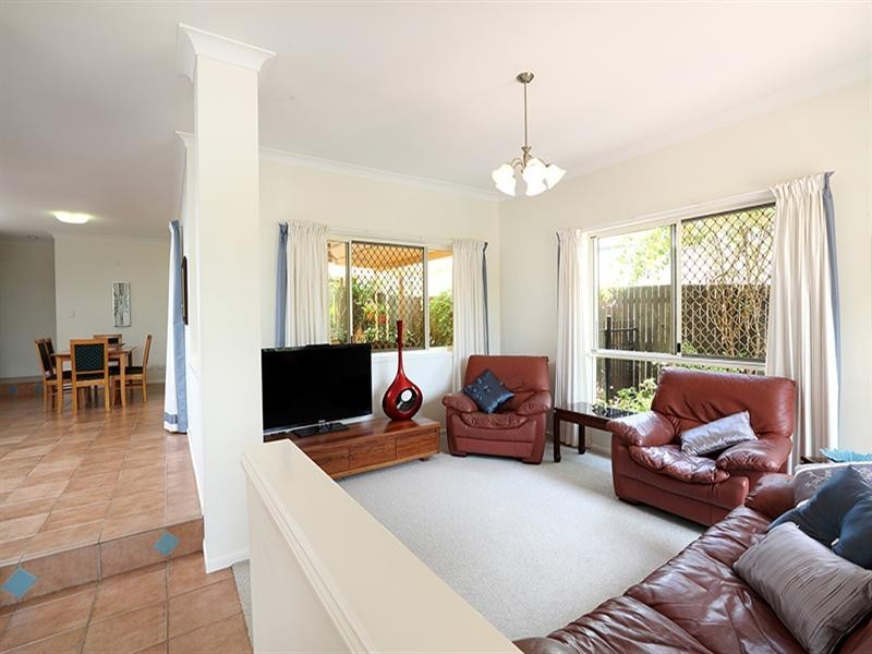 49 Gossamer Drive, Buderim QLD 4556