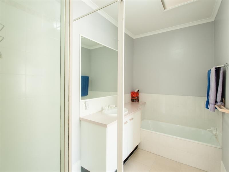 2/12 Arwen Street, Maroochydore QLD 4558