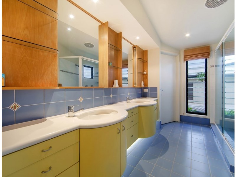 9 Shrapnel Street, Buderim QLD 4556