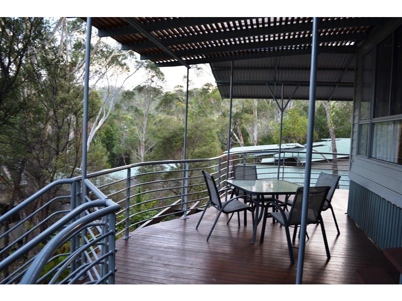 “Satinay 632″ Kingfisher Bay, Fraser Island QLD 4581