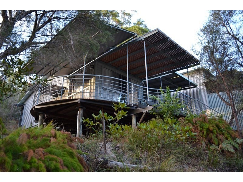 “Satinay 632″ Kingfisher Bay, Fraser Island QLD 4581