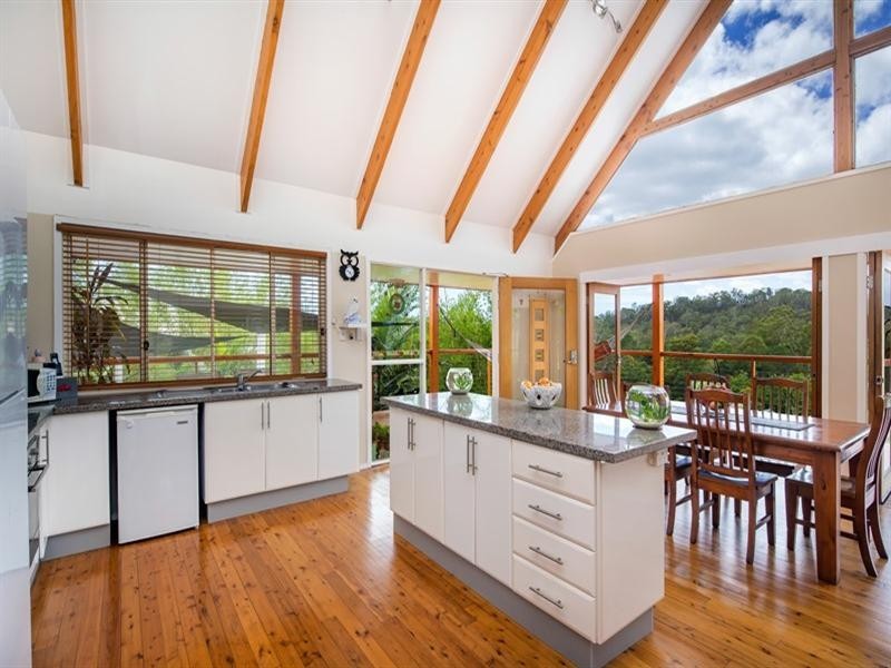 27 Ridge Court, Mooloolah Valley QLD 4553