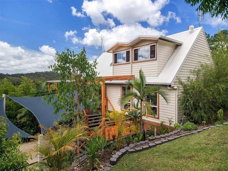 27 Ridge Court, Mooloolah Valley QLD 4553