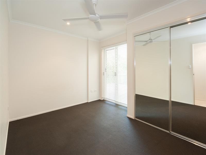 2/231 Broadwater Avenue West, Maroochydore QLD 4558