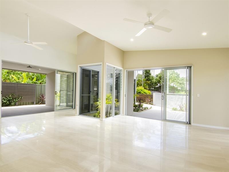 2/18 Eckersley Avenue, Buderim QLD 4556