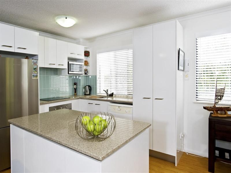 1/12-14 Lindsay Street, Alexandra Headland QLD 4572