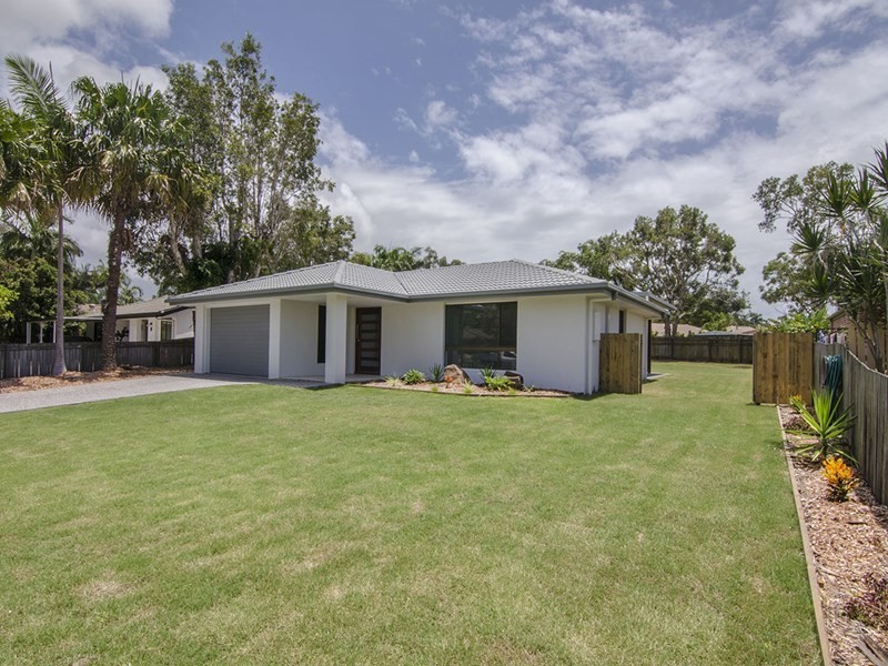 28 Karawatha Drive, Mountain Creek QLD 4557